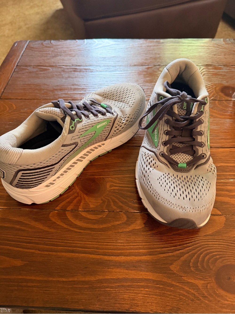 Brooks Light Gray and Green Women’s Running Shoes